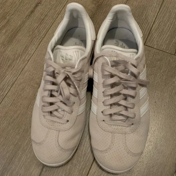 Adidas originals 2025 campus 8s